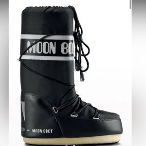 Icon snow boots